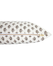 Load image into Gallery viewer, Dorothy Pillow Cover

